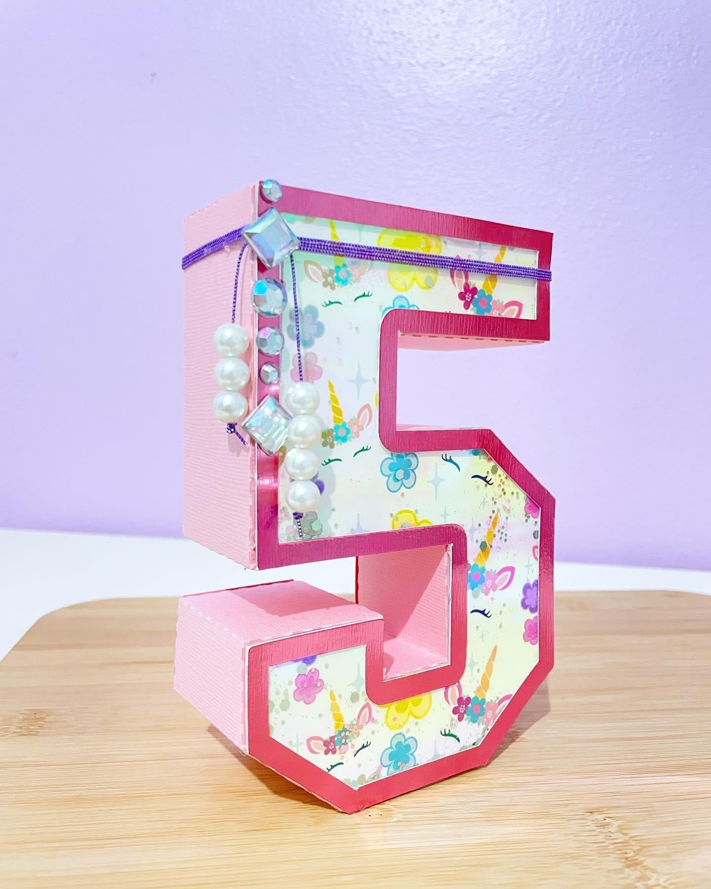 3D Letters Shakers